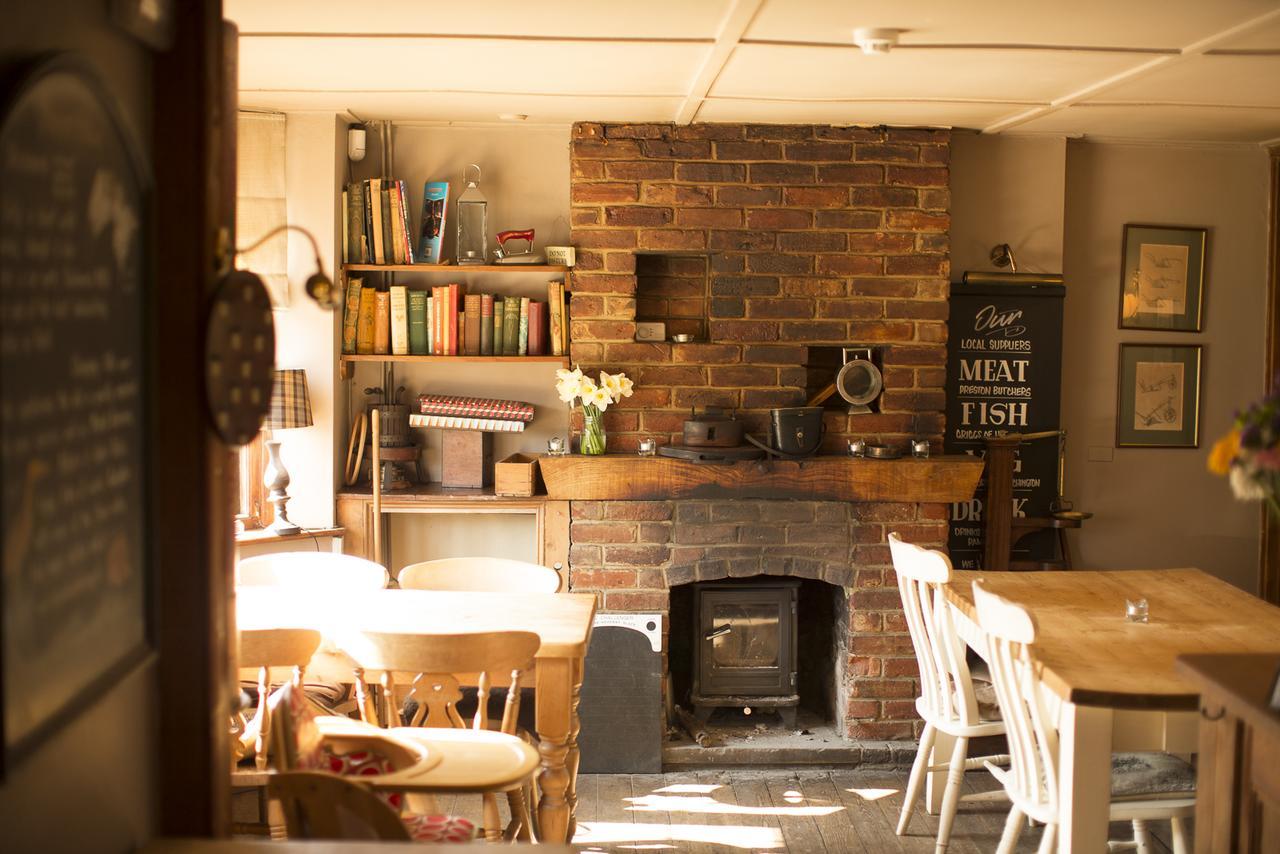 The Red Lion Stodmarsh Hotel Canterbury Eksteriør billede